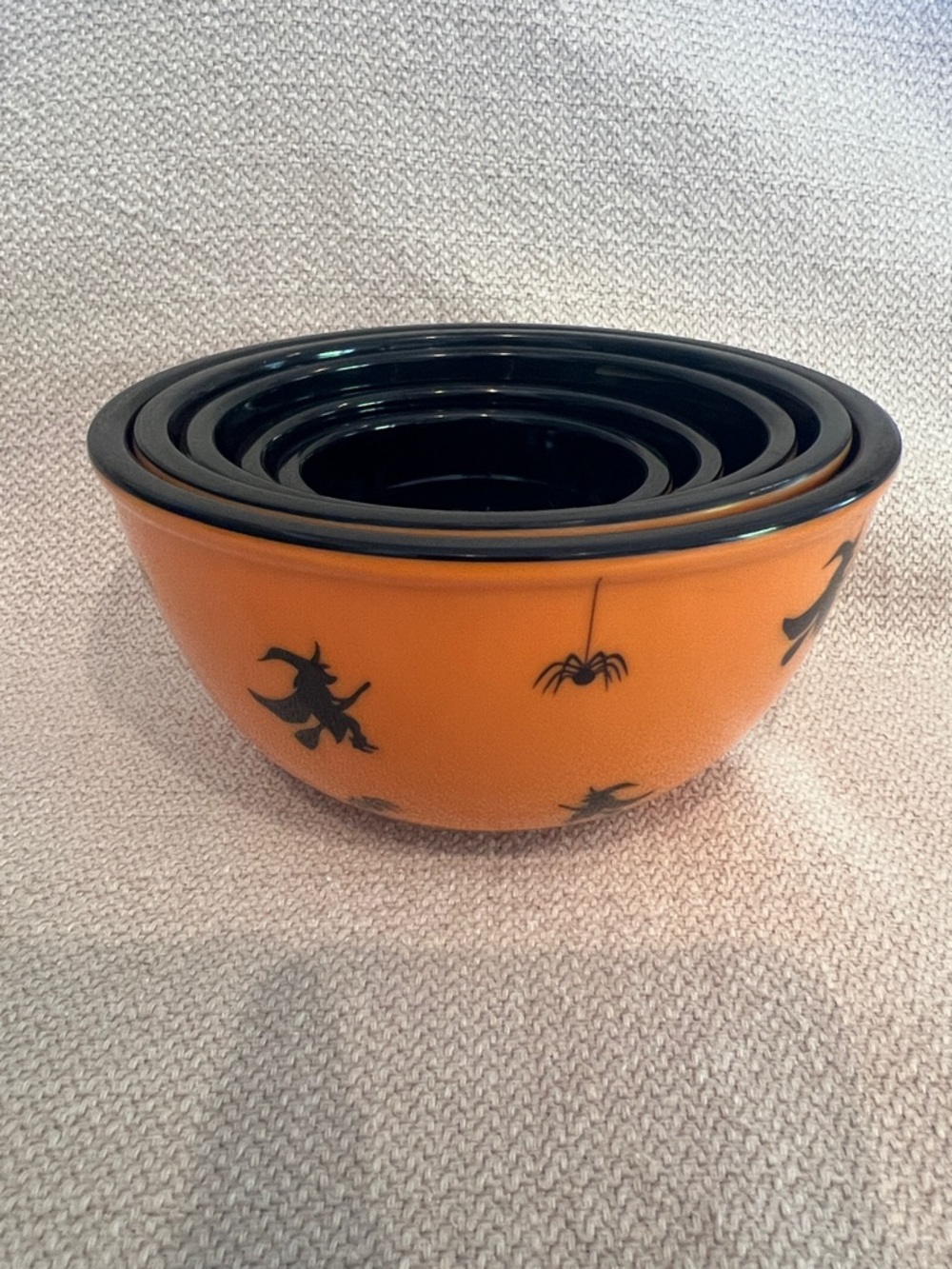 Measuring Bowls Cups Melamine Halloween Witches Spiders Black & Orange Nesting